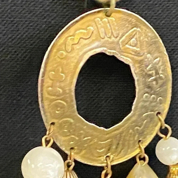 LEATHER NECKLACE WITH BEADS AND GOLD ACCENTS - Picture 4 of 5